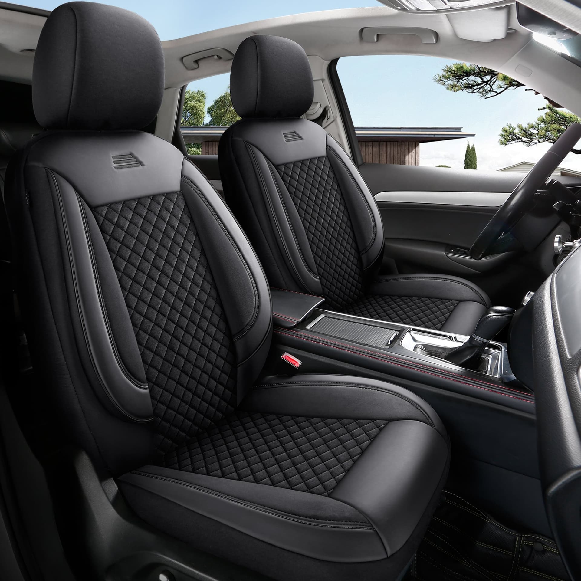 Schwarz mit schwarzen Nähten